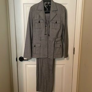 Black and white houndstooth Pant suit